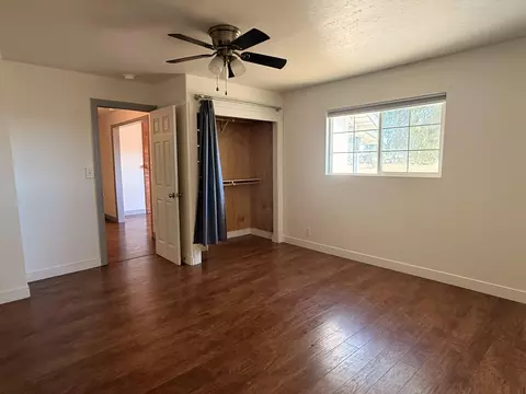 Bedroom - 103 E Firebaugh Ave, Exeter, CA 93221 photo 4 of 6