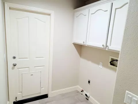Other - 504 Lone Oak Ct, Exeter, CA 93221 photo 4 of 5