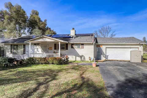 41234 Pamela Pl, Oakhurst, CA 93644