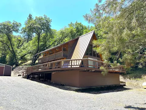 45453 Manter Meadow Dr, California Hot Springs, CA 93207