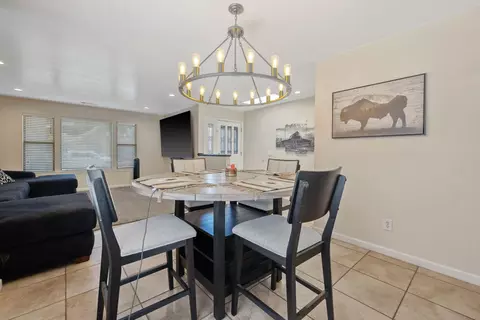 Dining - 2612 E Feemster, Visalia, CA 93292 photo 4 of 5