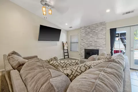 Living - 2612 E Feemster, Visalia, CA 93292 photo 2 of 3