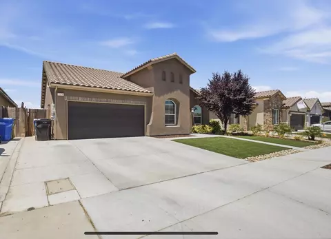 Exterior - 1129 Obsidian Ave, Lemoore, CA 93245 photo 3 of 9