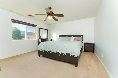 Bedroom - 4304 E Oak Ave, Visalia, CA 93291 photo 1 of 6