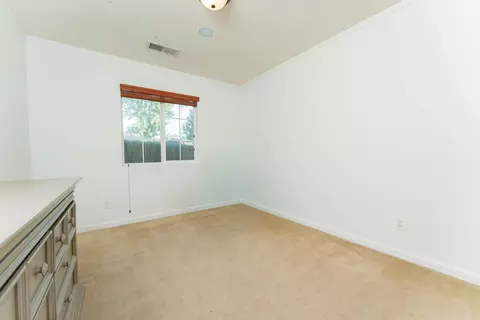 Bedroom - 4304 E Oak Ave, Visalia, CA 93291 photo 5 of 6