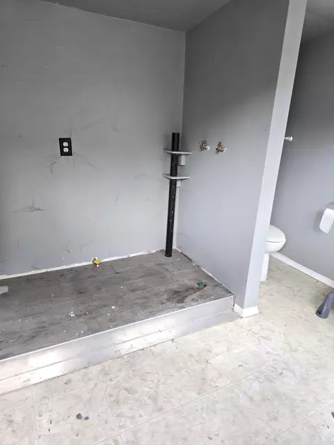 Other - 35228 Lenard Rd, Springville, CA 93265 photo 7 of 8