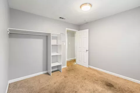 Bedroom - 621 E Laurel Ave, Visalia, CA 93292 photo 6 of 9