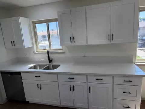 Kitchen - 129 Vine St, Lemoore, CA 93245 photo 2 of 6