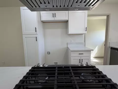 Kitchen - 129 Vine St, Lemoore, CA 93245 photo 5 of 6