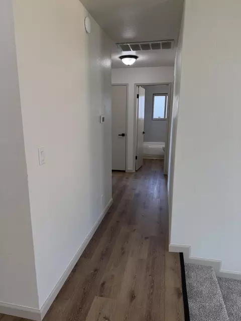 Entry Way - 129 Vine St, Lemoore, CA 93245 photo 2 of 2