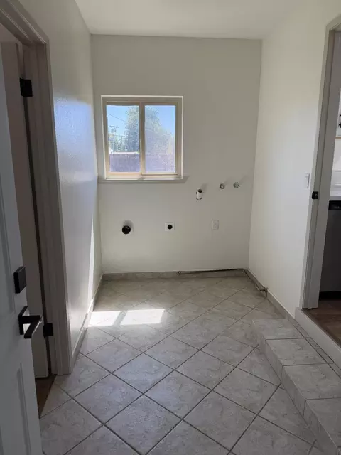 Other - 129 Vine St, Lemoore, CA 93245 photo 2 of 2