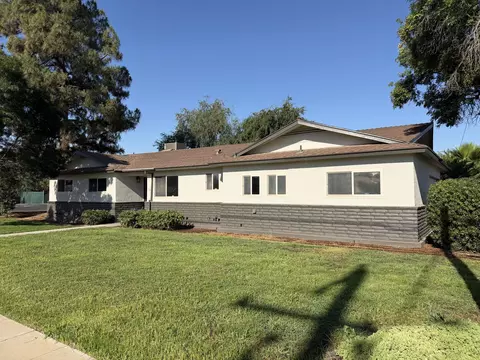 Exterior - 129 Vine St, Lemoore, CA 93245 photo 2 of 8