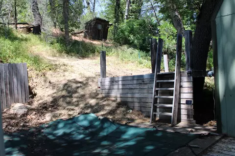 Exterior - 45819 Guhl Ave, Posey, CA 93260 photo 6 of 20