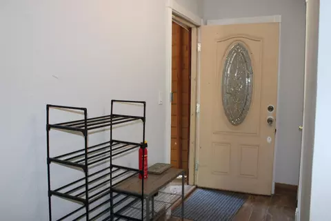 Entry Way - 45819 Guhl Ave, Posey, CA 93260 photo 7 of 8