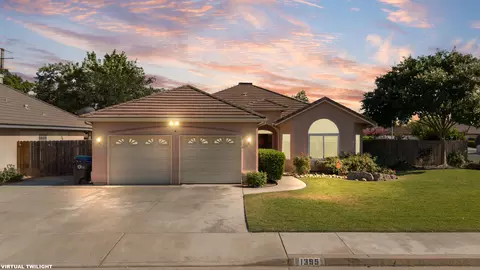 1395 W La Vida Ln, Porterville, CA 93257
