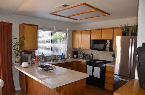 Kitchen - 1615 E Castlecrest Ave, Visalia, CA 93292 photo 1 of 2