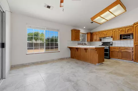 524 Gearey Ave, Exeter, CA 93221 photo 12