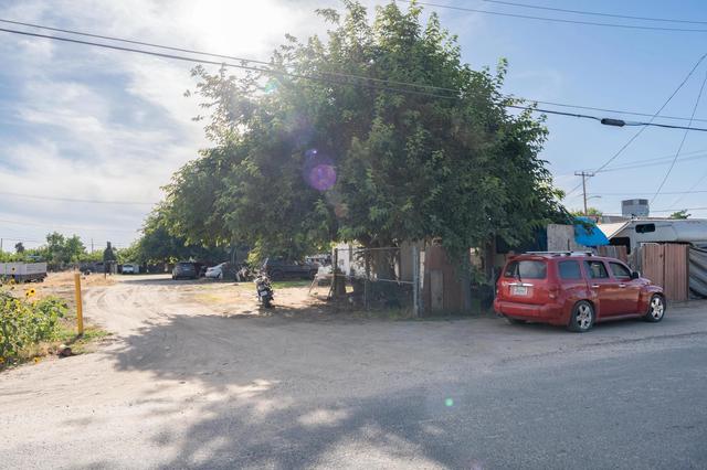14581 Kilroy Rd, Porterville, CA 93257