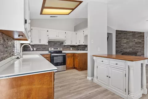 Kitchen - 1851 E Independence Ave, Tulare, CA 93274 photo 1 of 3
