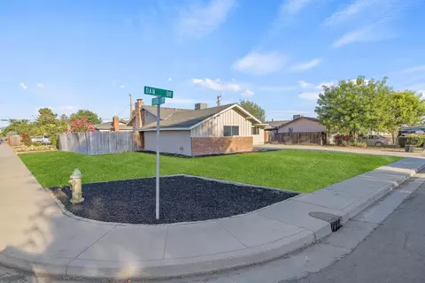 11312 Dan Dr, Armona, CA 93202