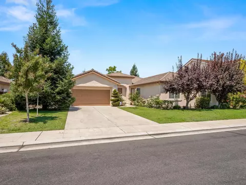 2222 Carson Ave, Clovis, CA 93611 photo 2