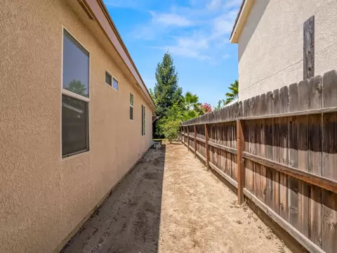 2222 Carson Ave, Clovis, CA 93611 photo 49