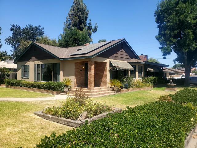 202 W Terrace Dr, Hanford, CA 93230