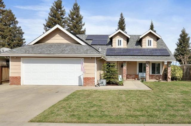 182 E Kennedy Ave, Tulare, CA 93274