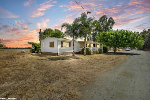 21296 Ave 188, Strathmore, CA 93267