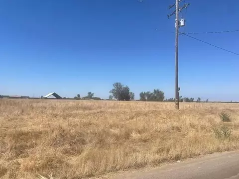 Avenue 118, Pixley, CA 93256 photo 2
