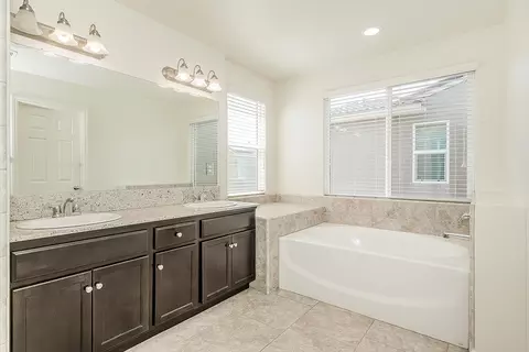 3415 Amanecer Ave, Clovis, CA 93619 photo 25
