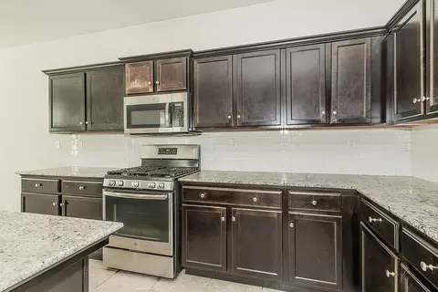 3415 Amanecer Ave, Clovis, CA 93619 photo 13