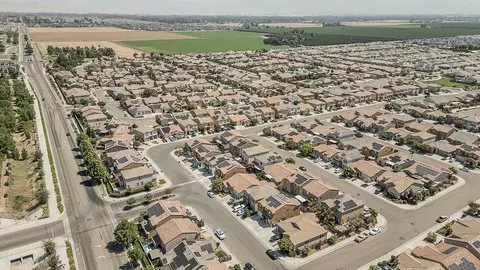 3415 Amanecer Ave, Clovis, CA 93619 photo 57