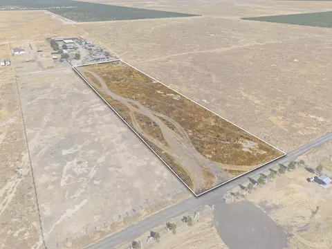 Cecil Avenue, Delano, CA 93215 photo 3