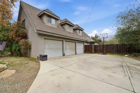 33721 Globe Dr, Springville, CA 93265 photo 5