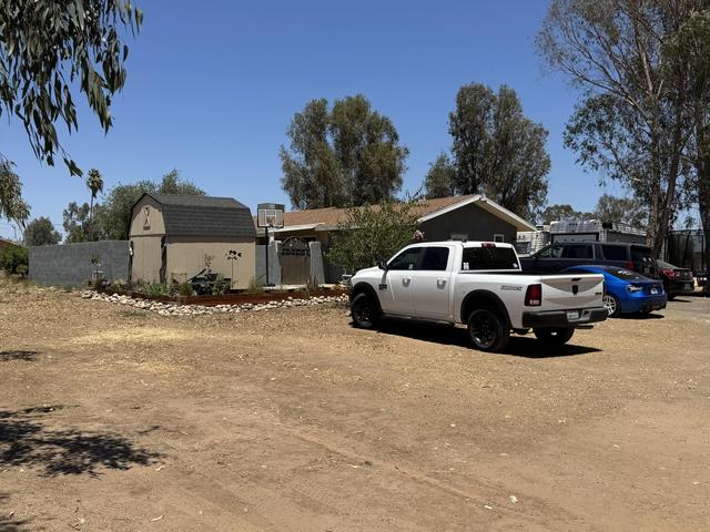 20283 Oakhill Rd, Madera, CA 93638