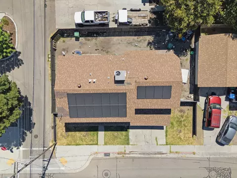 975 Van Dorsten Ave, Corcoran, CA 93212 photo 5