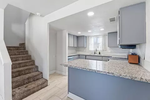 975 Van Dorsten Ave, Corcoran, CA 93212 photo 13