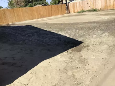 Exterior - 2100 Bell Ave, Corcoran, CA 93212 photo 4 of 6