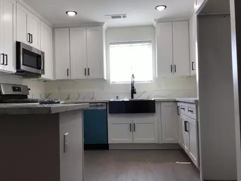 Kitchen - 2100 Bell Ave, Corcoran, CA 93212 photo 2 of 3