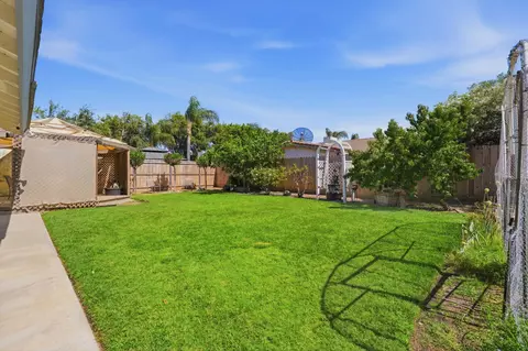 89 Devon Dr, Lemoore, CA 93245 photo 48
