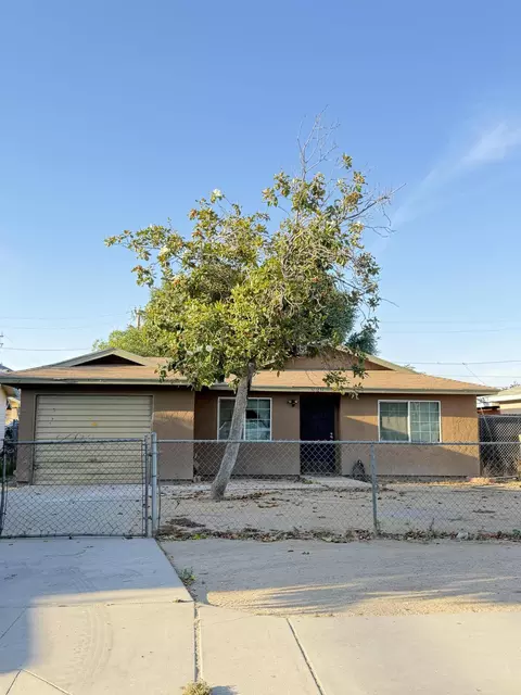 20678 Chaney Dr, Richgrove, CA 93261