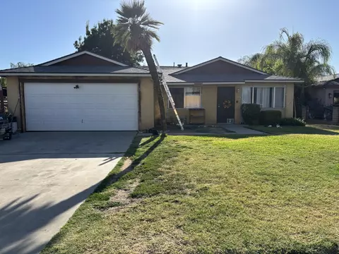 40301 Dianna Rd, Cutler, CA 93615