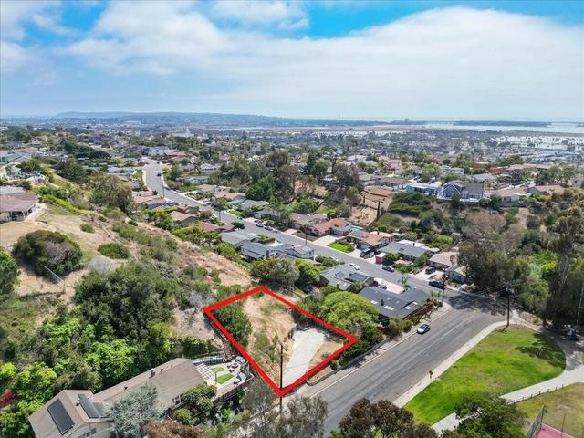 Kane Street, San Diego, CA 92110