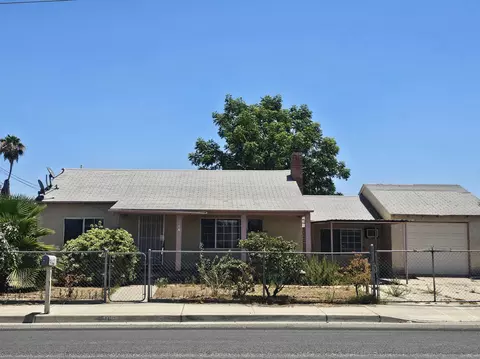 166 N Wisconsin St, Porterville, CA 93257