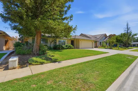 636 E Mesa Ave, Fresno, CA 93710 photo 3