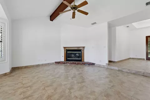 636 E Mesa Ave, Fresno, CA 93710 photo 7
