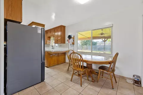 Other - 1716 E Academy Ave, Tulare, CA 93274 photo 3 of 9