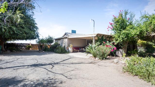 24351 Ave 216, Lindsay, CA 93247