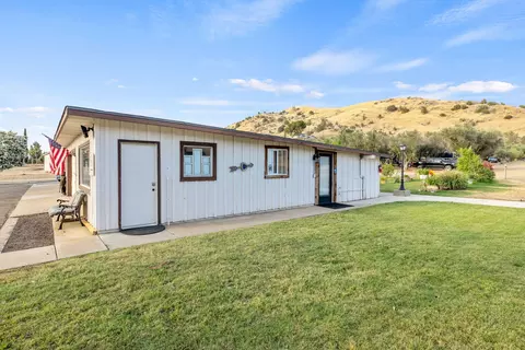 31204 Sierra Dr #4, Exeter, CA 93221 photo 82